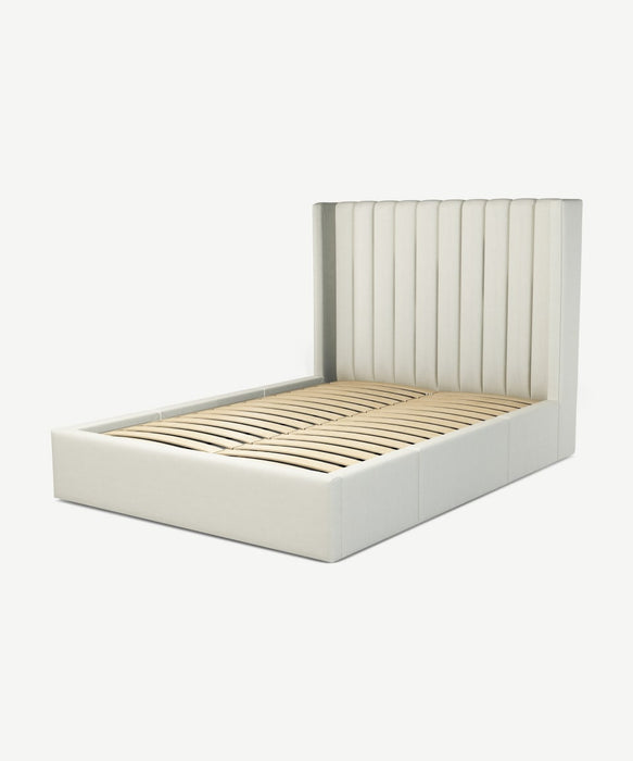Frans Velvet Platform Bed